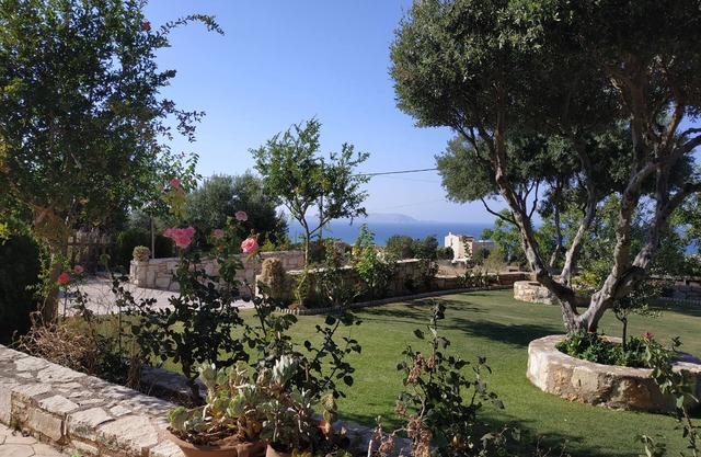 Great Sea View, relaxing, family-ideal house in Kokkini Hani!