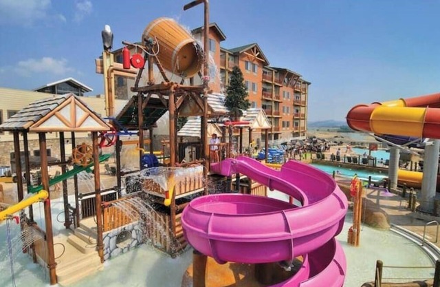 Great Smokies Lodge 1 Bedroom