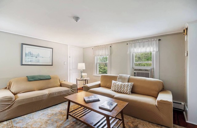 Great Space to be Together and Spread out