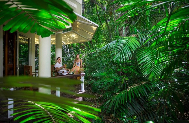 Green Island Resort