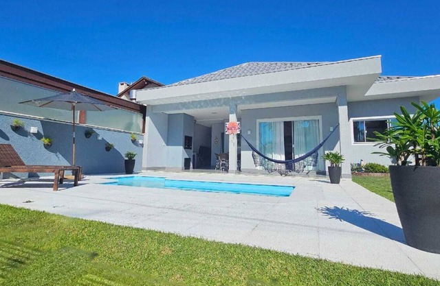 GREY HOUSE, your refuge in Canto Grande