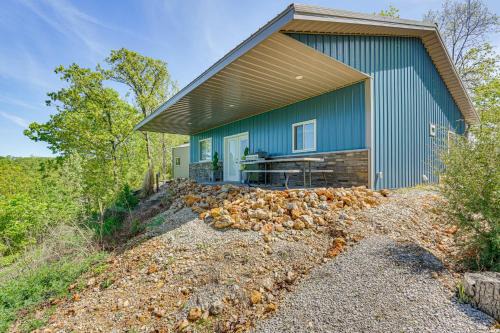 Grill and Fire Pit Blue Cabin Ozarks Getaway!