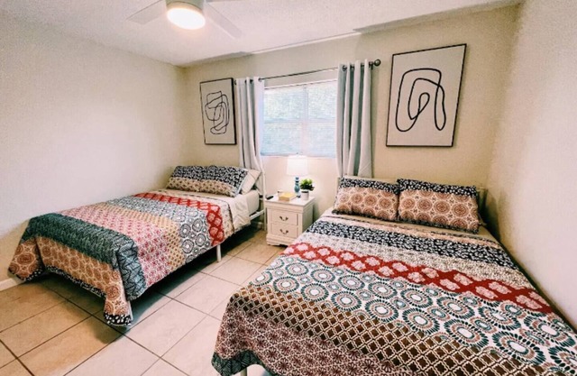 Ground Floor*1 Bedroom Apt *2-Beds * Pool*Parking