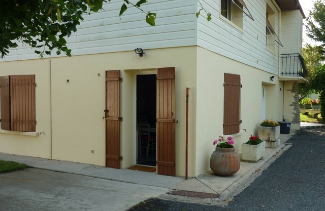 Ground floor apartment of the owner's house