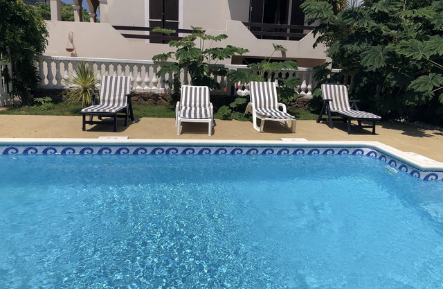 GROUND FLOOR T3 for 4 persons with swimming pool 13,5x6 air-conditioned. 2 BEDROOMS
