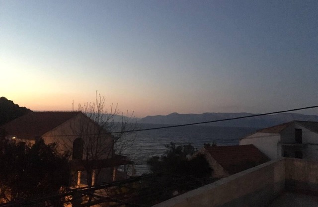 Guest House Hazdovac - Two Bedroom Apartment with Terrace and Sea View