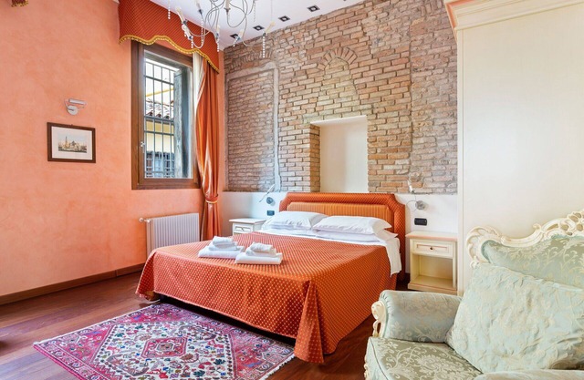 Guest House in Venice with 0 bedrooms sleeps 2