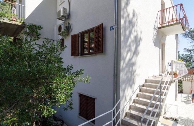 Guest House Sobra 38 - Double Room 1