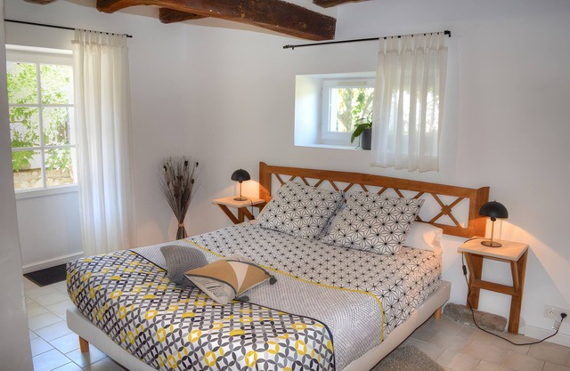 Guest Room "Chambre Tourterelle" with Shared Pool, Terraces, and Wi-Fi
