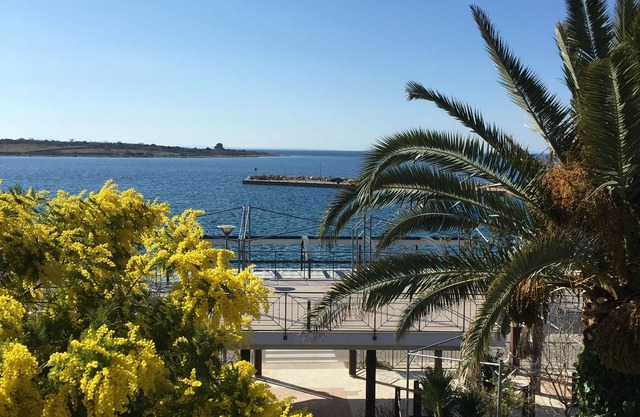 Guesthouse Punta Mira - Beachfront