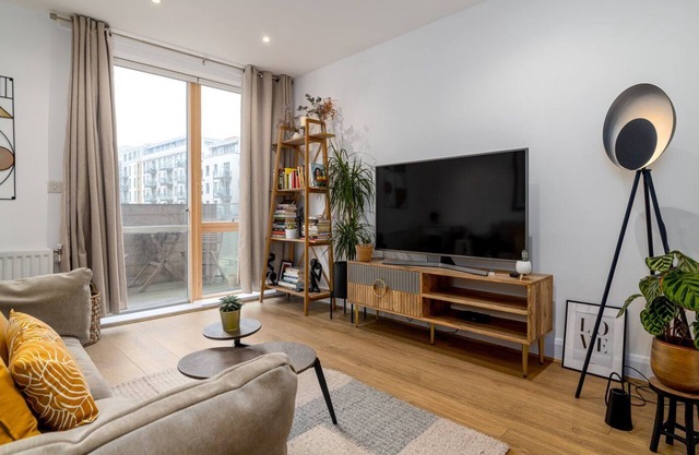 GuestReady - Contemporary days near Canary Wharf