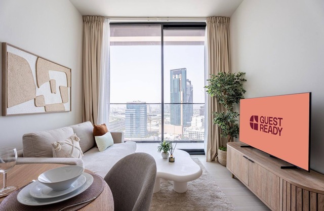 GuestReady - Top-Floor Tranquillity in JVC