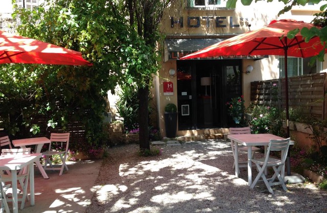 Hôtel L'Eau Des Collines