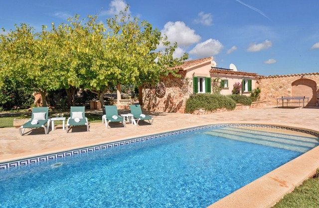 Hübsche Kleine Finca mit Pool in Ruhiger Lage, 10 Autominuten von Cala D' Or