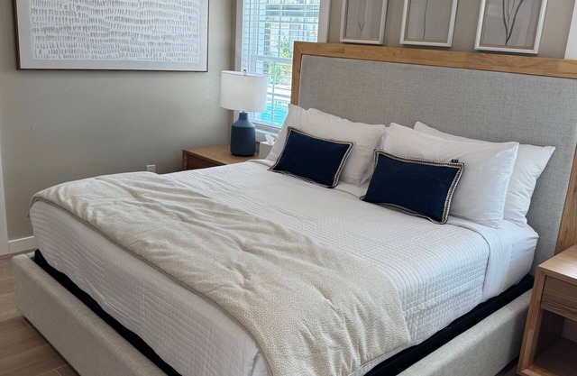 Haley's at The Anna Maria Island Inn