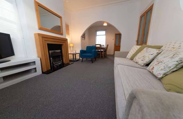 Hampton House Spacious Accommodation In Stockton