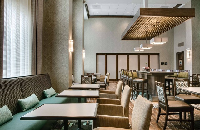 Hampton Inn & Suites Mason City