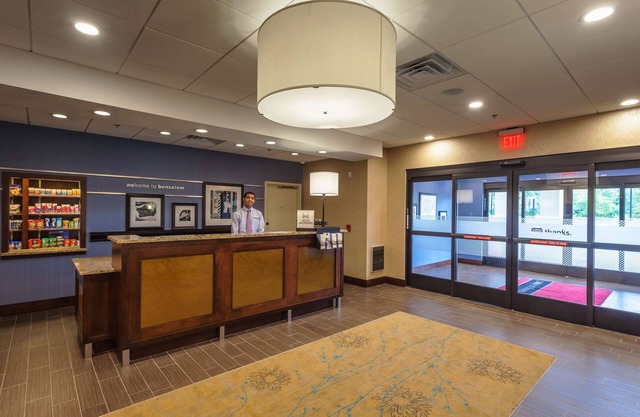Hampton Inn & Suites Philadelphia/Bensalem