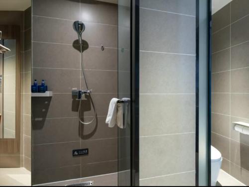 Hanting Hotel Beijing Huangcun West Street People's Hospital