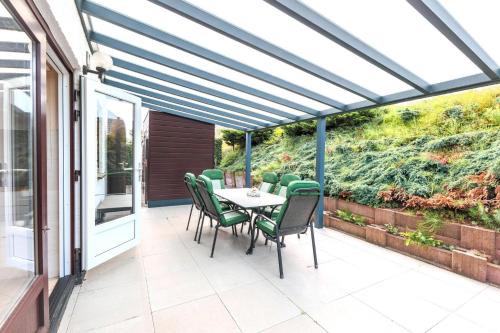 Haringvliet 141 - Noordzeepark Ouddorp NOT INTENDED FOR COMPANY OR WORK-RELATED STAYS