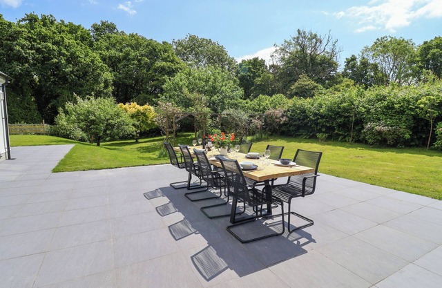 Hartgrove Farm Bungalows