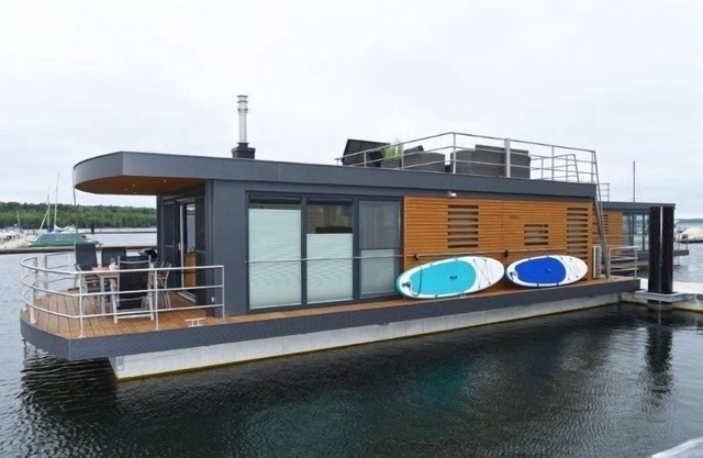 Hausboot für 6 Gäste mit 45m² in Klitten