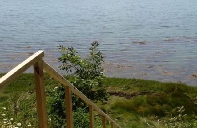 Hawkweed Cottage on the Water - Salt Air and Sunshine!