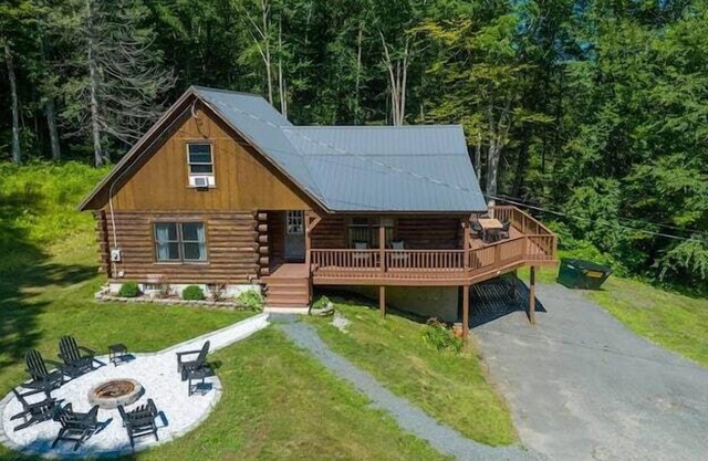 HawleyHaus - Log Cabin in the Berkshires!