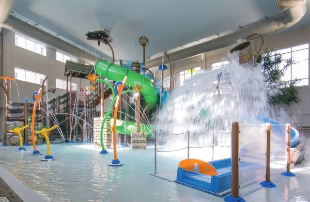 Heart of the Smoky Mountains! 1 BD/1BA Resort in Gatlinburg!