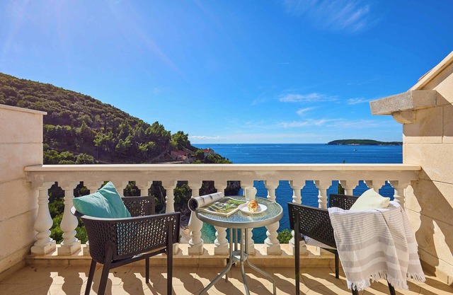 Hedera Estate, Hedera A53