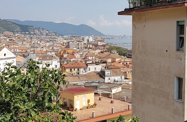 Henry's Guest House in the heart of the Historic Center of Salerno