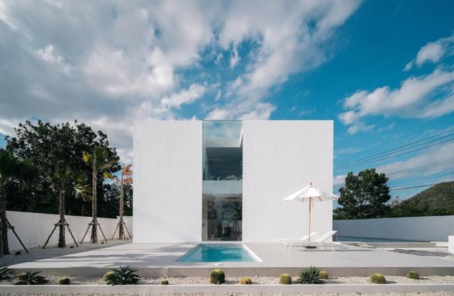 HER HUAHIN POOL VILLA