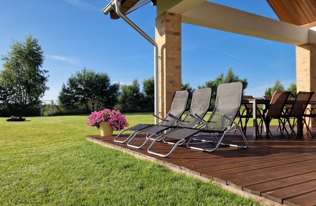 HHouse New holiday home with private playground, sauna and air condition
