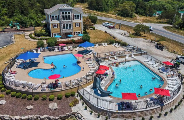 Hickory Hideaway - Communal Pool Access