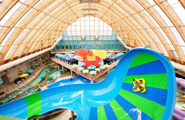 Hidden Gem In New York! 4 Beautiful Units with Free Parking, Waterpark