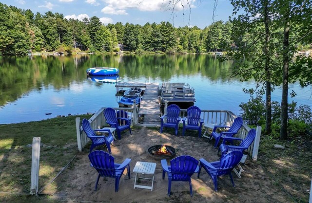 High Lake Hideaway: 5BR Retreat, Tramp, Winter Fun