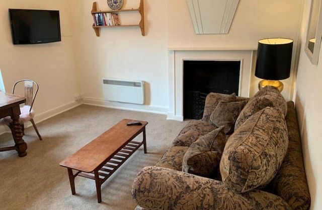 High street flat in the heart of Sherborne