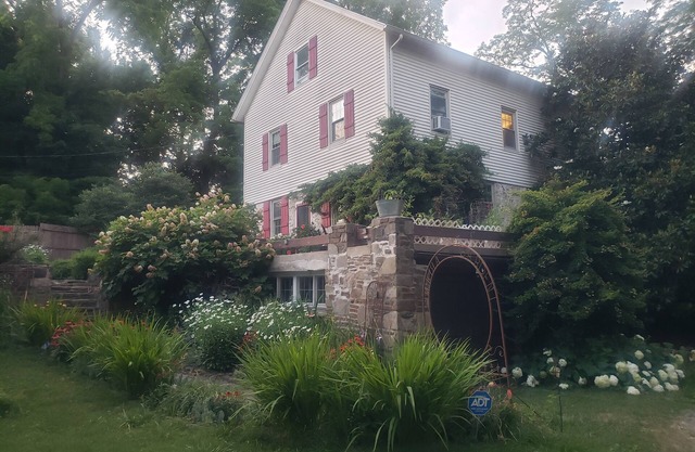 Historic 3+Bedroom, 3 Bath Creekside Mill Home