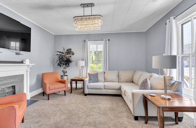 Historic 3BR with Porch & Fire Pit near Downtownn