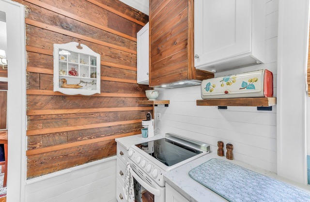 Historic Charm-Close to Beach & Attractions!