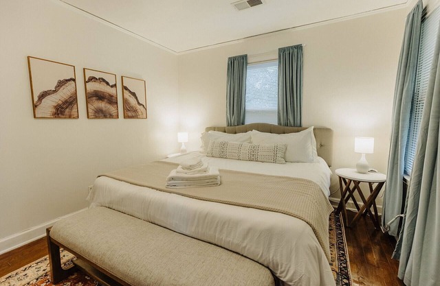 Historic Revival King Bed Liberty Bowl Memphis 895