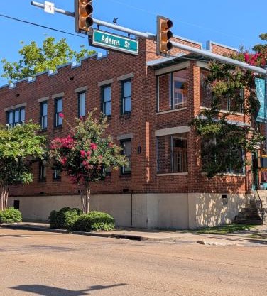 Historic Upscale Loft in Downtown Vicksburg!