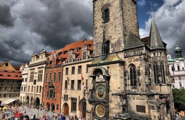 Historische 2 Zimmer- Familienwohnung im Herzen von Prag