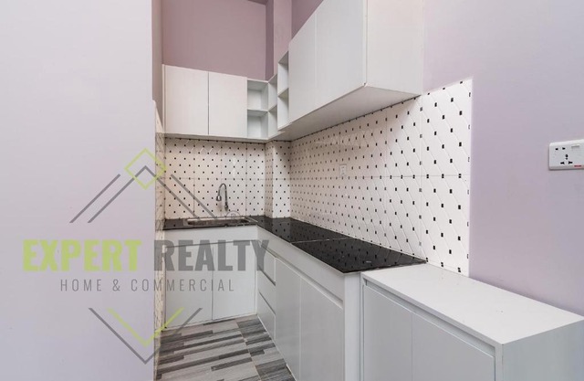HMH Guest House and Apartment