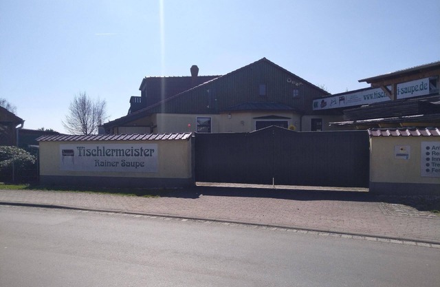 Holiday and mechanic's flat Nepperwitz South