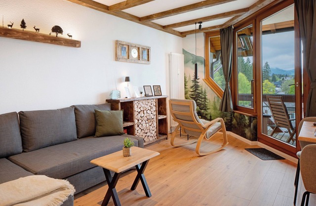 Holiday Apartment 'Am Bärenhof' with Mountain View, Sauna, Balcony and Wi-Fi