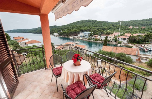 Holiday apartment Adriatic Sea at only 50 m