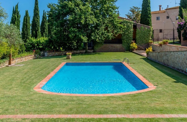 Holiday apartment Albons for 1 - 6 persons with 3 bedrooms - Row house