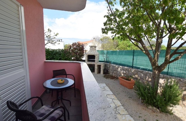 Holiday apartment Dobrinj for 1 - 2 persons - Holiday apartment