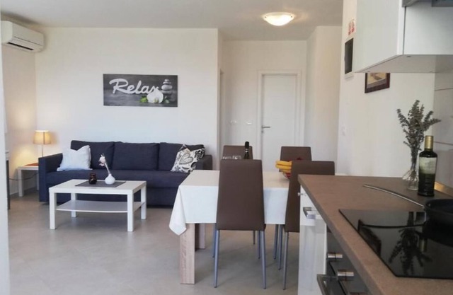 Holiday apartment for 4 people with 1 bedroom 250m from the beach